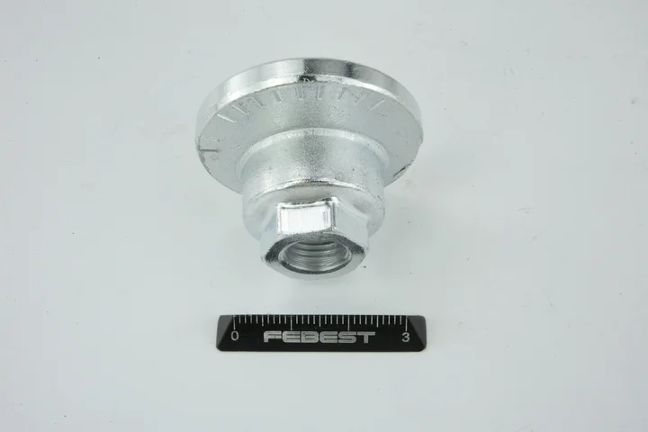 Гайка з ексцентриком TOYOTA RAV4 94-05
